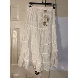 White Stag The Tiered White Skirt, Size Large 14/16, NWT Skirt